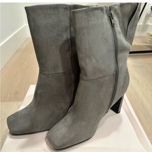 Mid-Calf Gray Suede Block Heel Boots with Side Zip